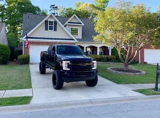 5549 Ashmoore Ct, Flowery Branch, GA 30542