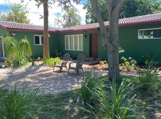 1426 Beacon St, New Smyrna Beach, FL 32169