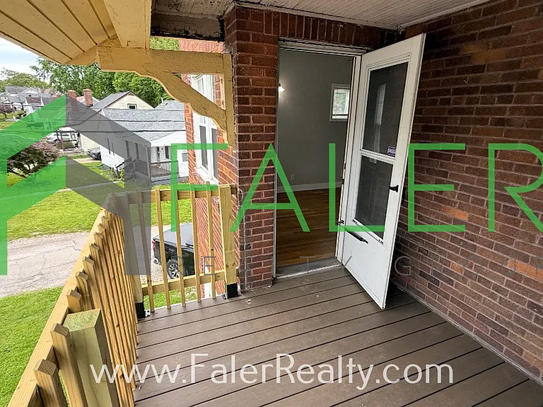 9 Anderson St — Photo 7