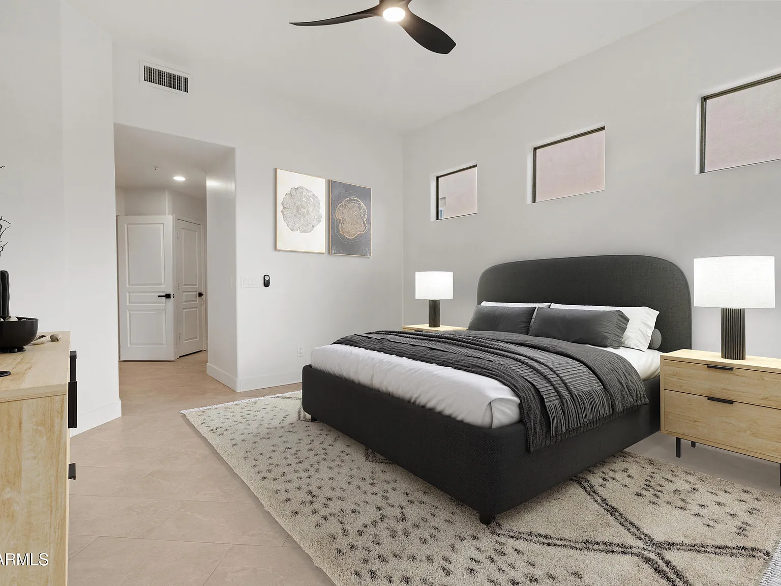 3 bed, 2.0 bath, 1490 sqft, $4,500 — Photo 4