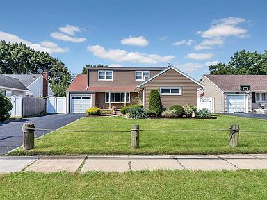 1010 Bellmore Rd North Bellmore Ny 11710 Zillow