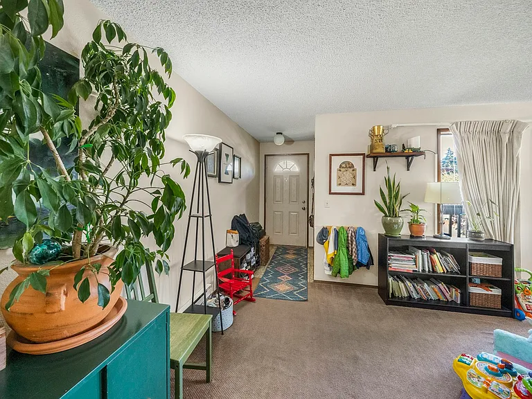 5101 9th Ave NW #1 — Photo 4