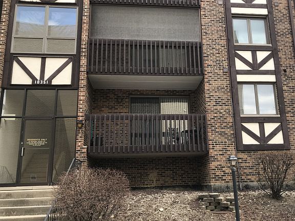 3rd image of 10351 Menard Ave APT 308