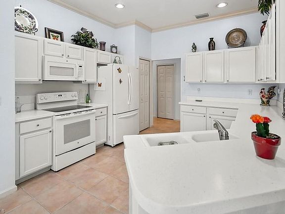 5th image of 6795 Old Banyan Way