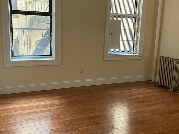 2nd image of 90 Convent Ave APT 22