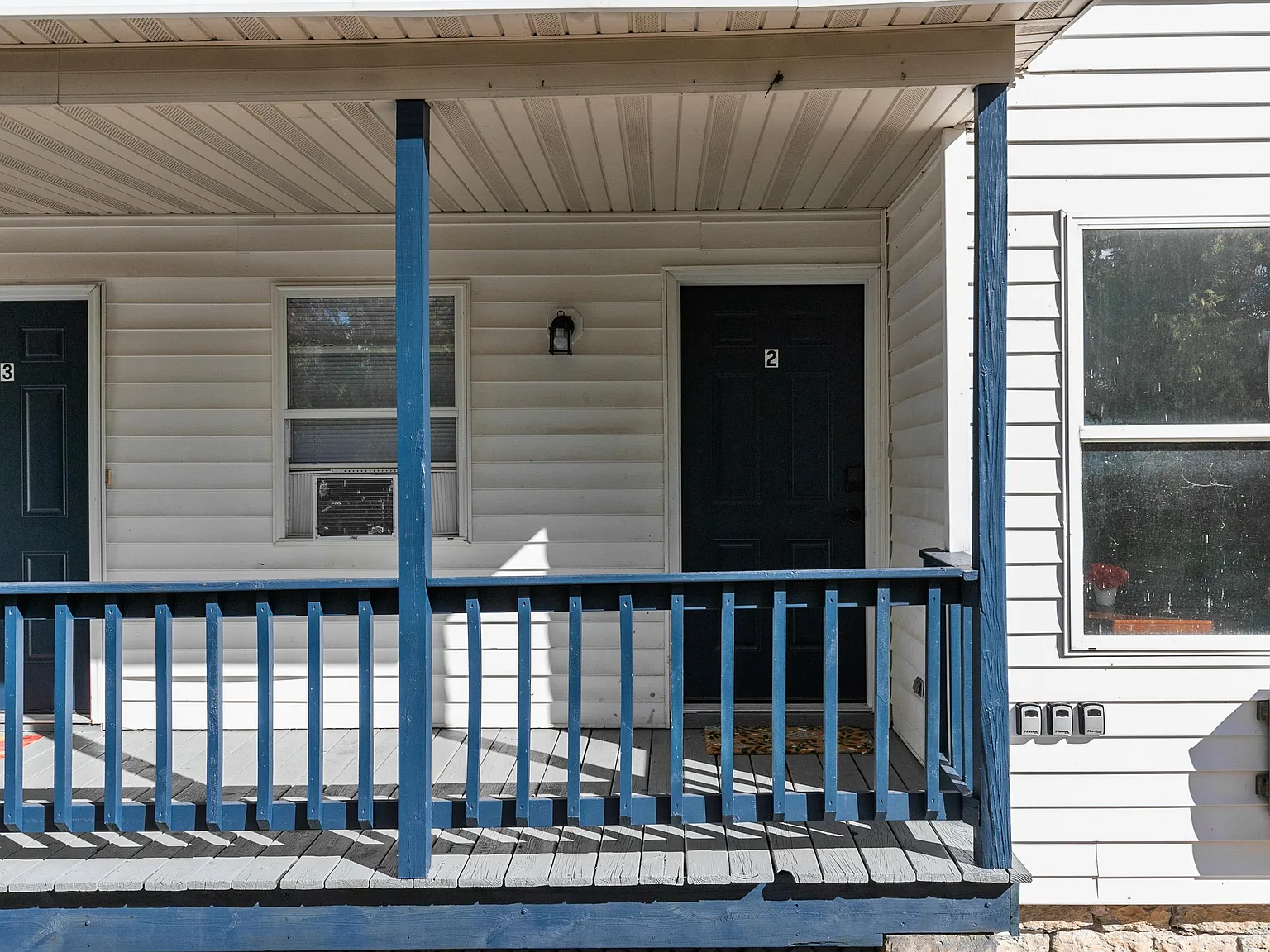 414 South Webster Avenue - 6 — Photo 2