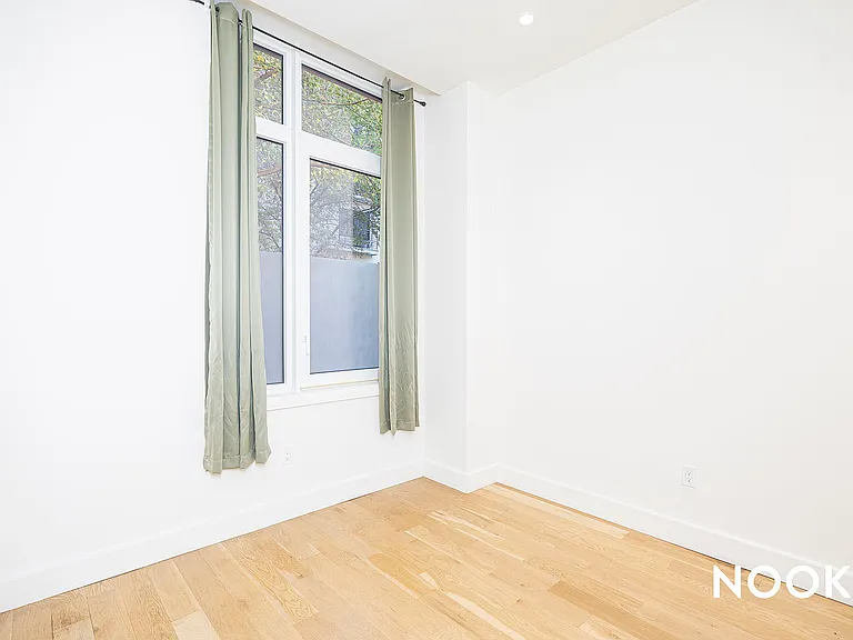 169 Johnson Ave #106 — Photo 8