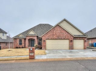 633 Dardanelle Pass, Edmond, OK 73025