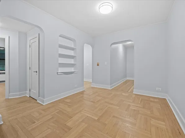 3017 Riverdale Avenue image 4 of 13