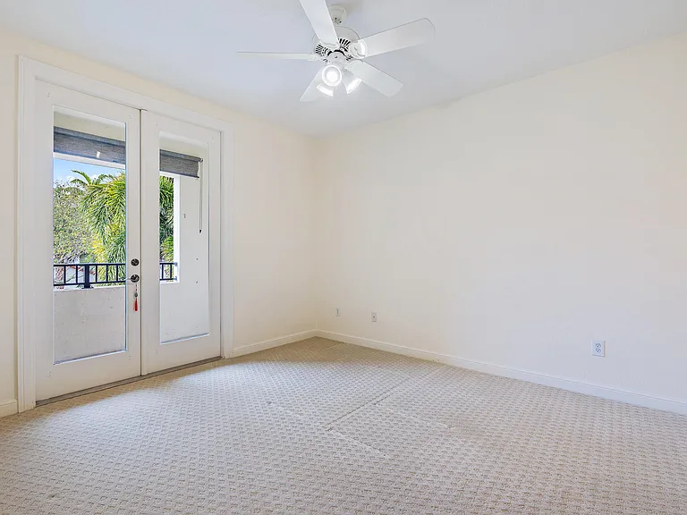 1058 Vintner Blvd — Photo 12