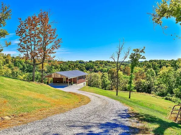 9228 Aa Hwy, California, KY 41007
