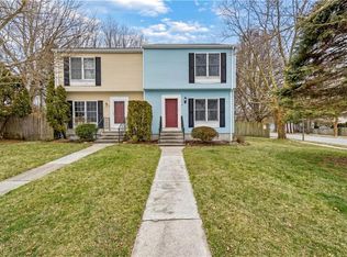 Riverwoods Condominiums, Rumford, RI 02916