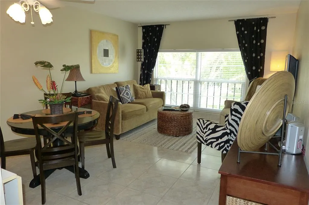1 bed, 1.0 bath, 670 sqft, $1,650 — Photo 3