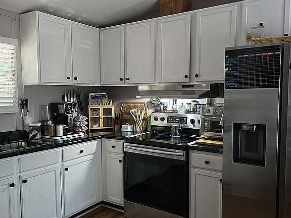 3rd image of 223 Pierce Brown Rd