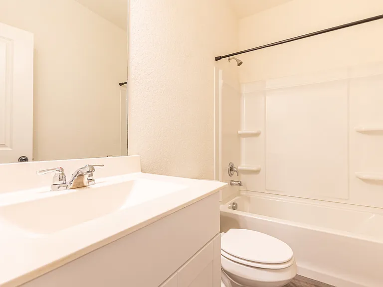 5631 Pearl Mdw — Photo 17