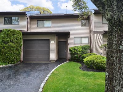 63 Northgate Circle, Melville, NY, 11747