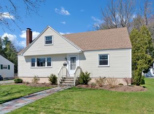 15 Winding Way, Portland, ME 04102