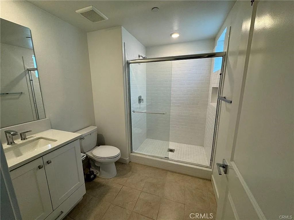 1 bed, 246 sqft, $1,400 — Photo 4
