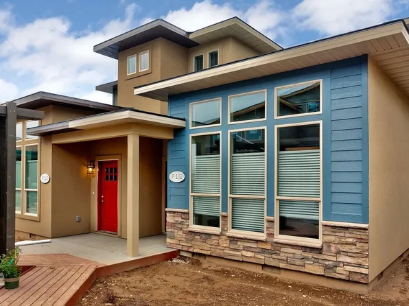 2860 N Villere Ln, Meridian, ID 83646