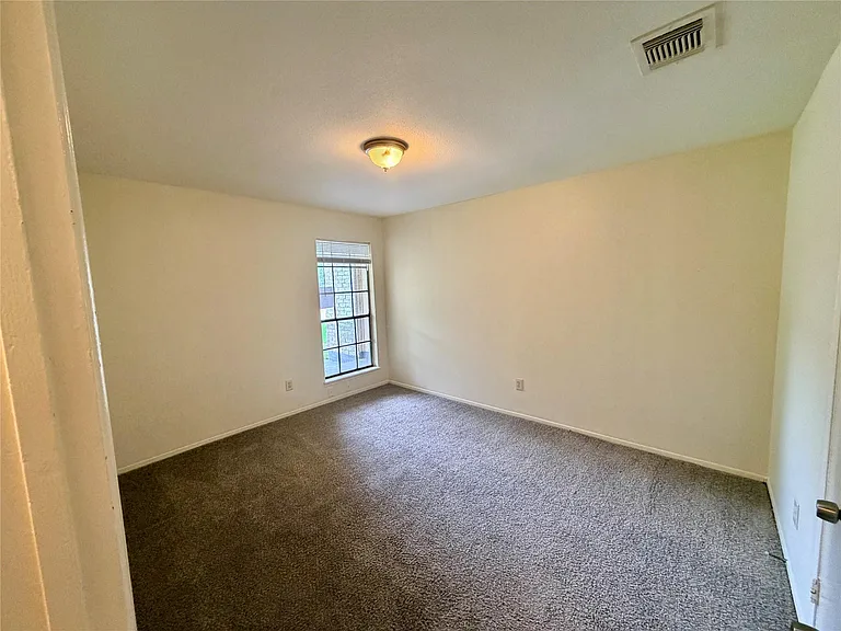 15811 Nutcracker Ct — Photo 17