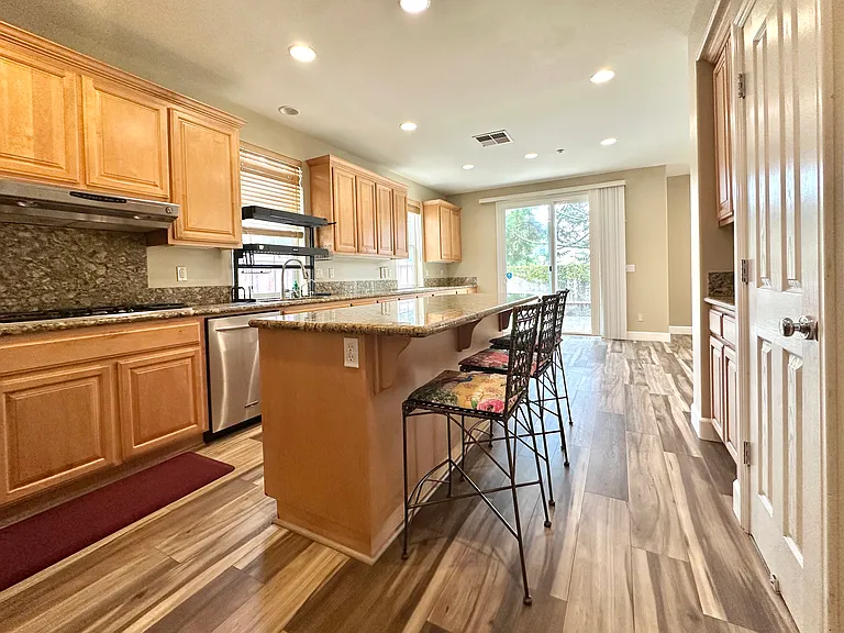3205 Aegean Way — Photo 2