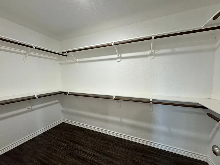 1417 Jasper Garden Ct — Photo 23