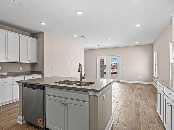 7th image of this home