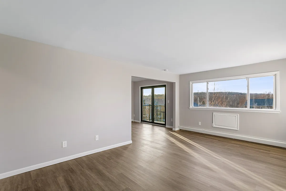 05_1909-Vails-Gate-Heights-Dr_2011_Print - Mountainview Village