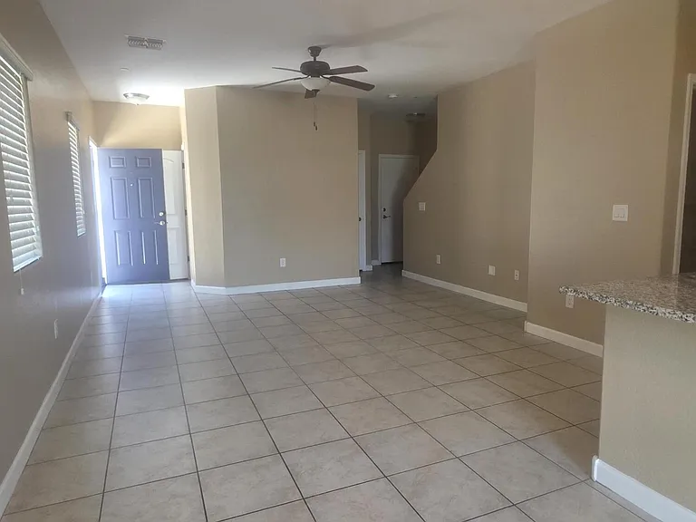 2150 W Alameda Rd #1229 — Photo 7