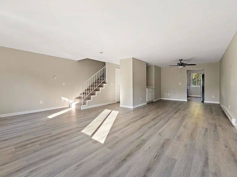 Brittany House Apartments — Photo 48