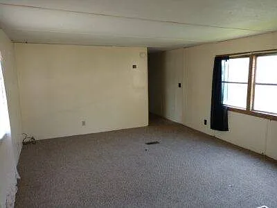 Building Photo - 22807 Alden Ave #A