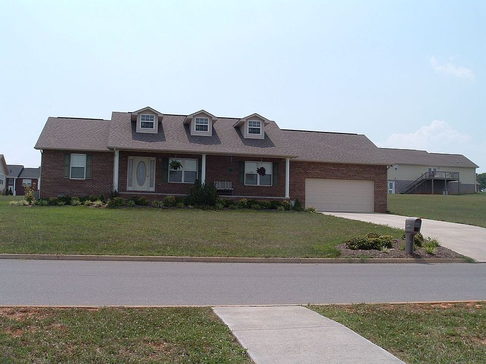 Great starter home!