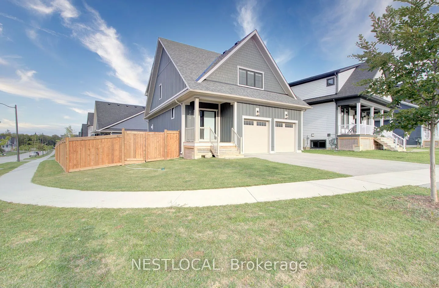 4 bed, $5,900 — Photo 1