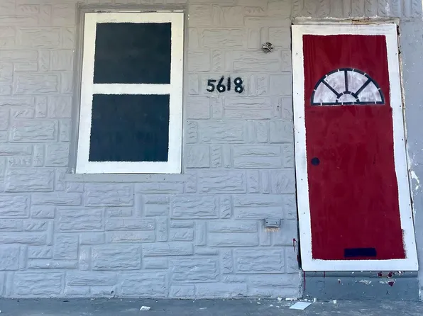 5618 Devon St, Philadelphia, PA 19138