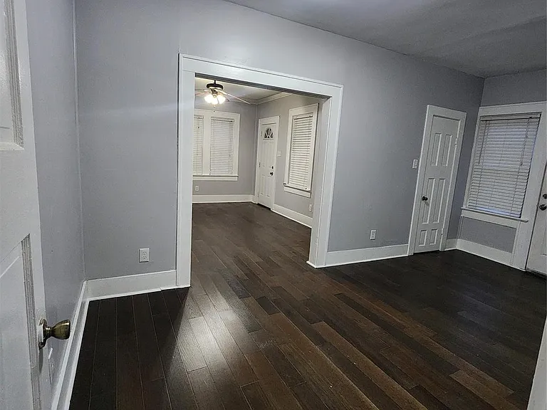 2504 Isabella St — Photo 4
