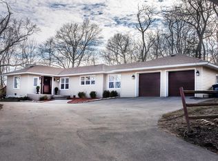 1127 Timber Trails Rd, Downers Grove, IL 60516