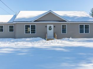 3 Maisie Dr, Raymond, ME 04071