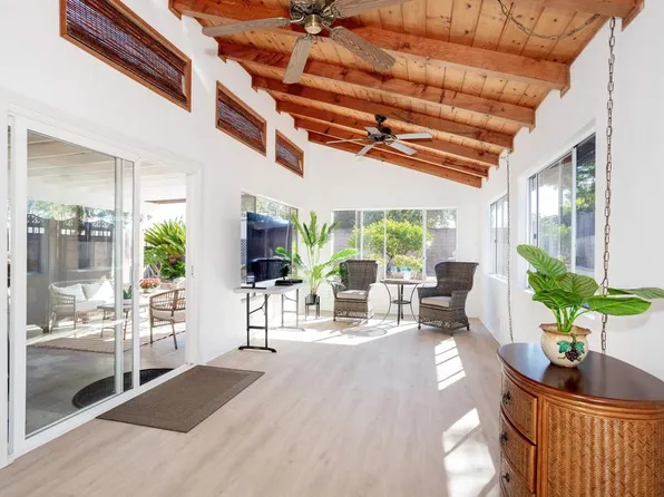 4813 Rising Glen Dr, Oceanside, CA 92056