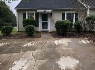136 Saint Kitts Ct, Greenwood, SC 29649
