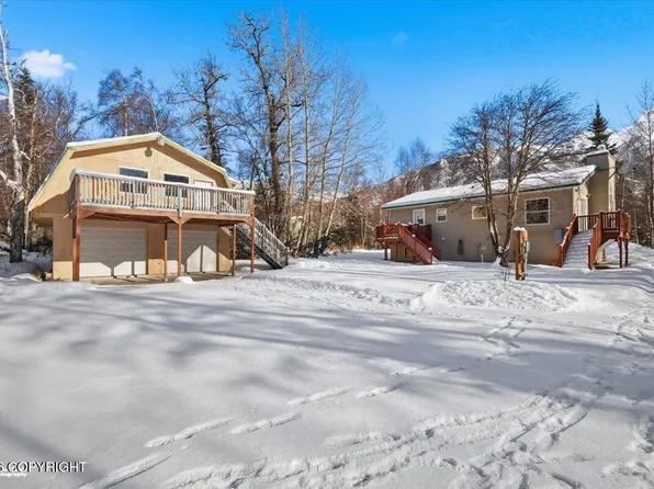 230 N Witherspoon Rd, Palmer, AK 99645