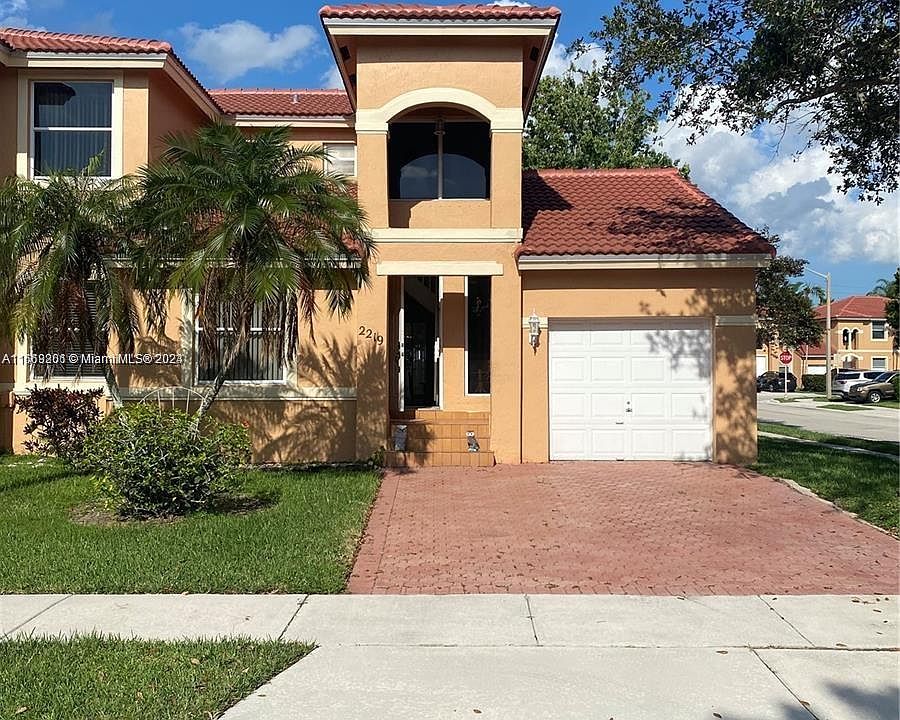1st image of 2219 NW 161st Ave