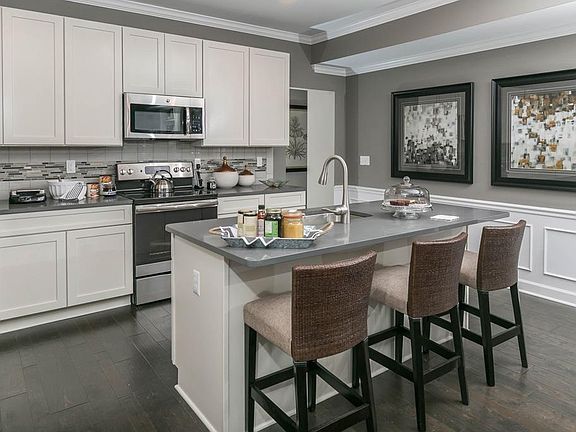 4th image of 5674 Arbor Chase Dr #24