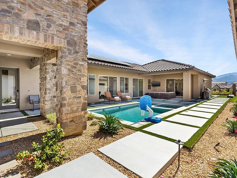 Outdoor Area