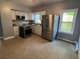 38 Metcalf Ave APT 1, North Providence, RI 02911
