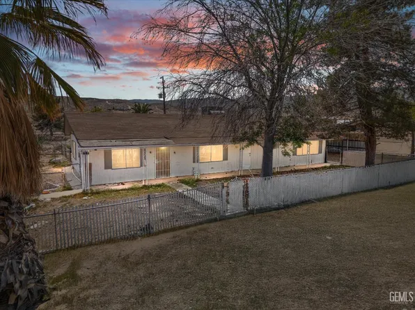 523 Kristin St, Taft, CA 93268