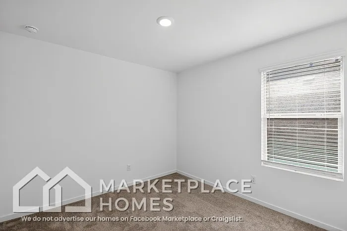 9721 NW 124th St — Photo 23