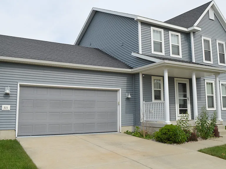 321 Alton Dr — Photo 28