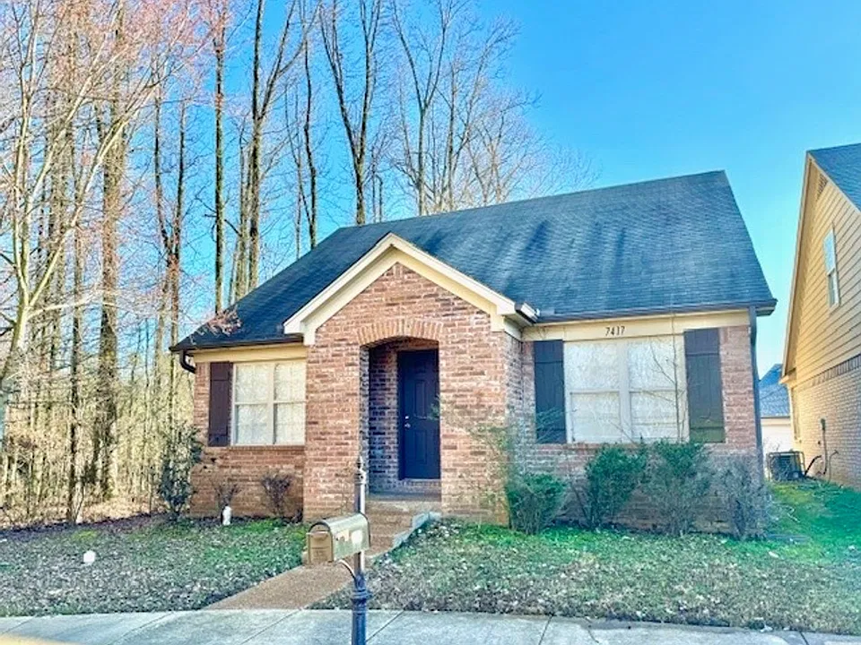 7417 Crayton Ridge Cv