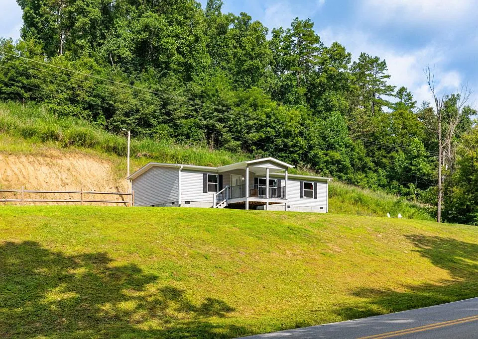 1099 Petersburg Rd