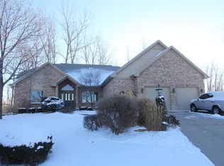 8816 Union Springs Ct, Dayton, OH 45458